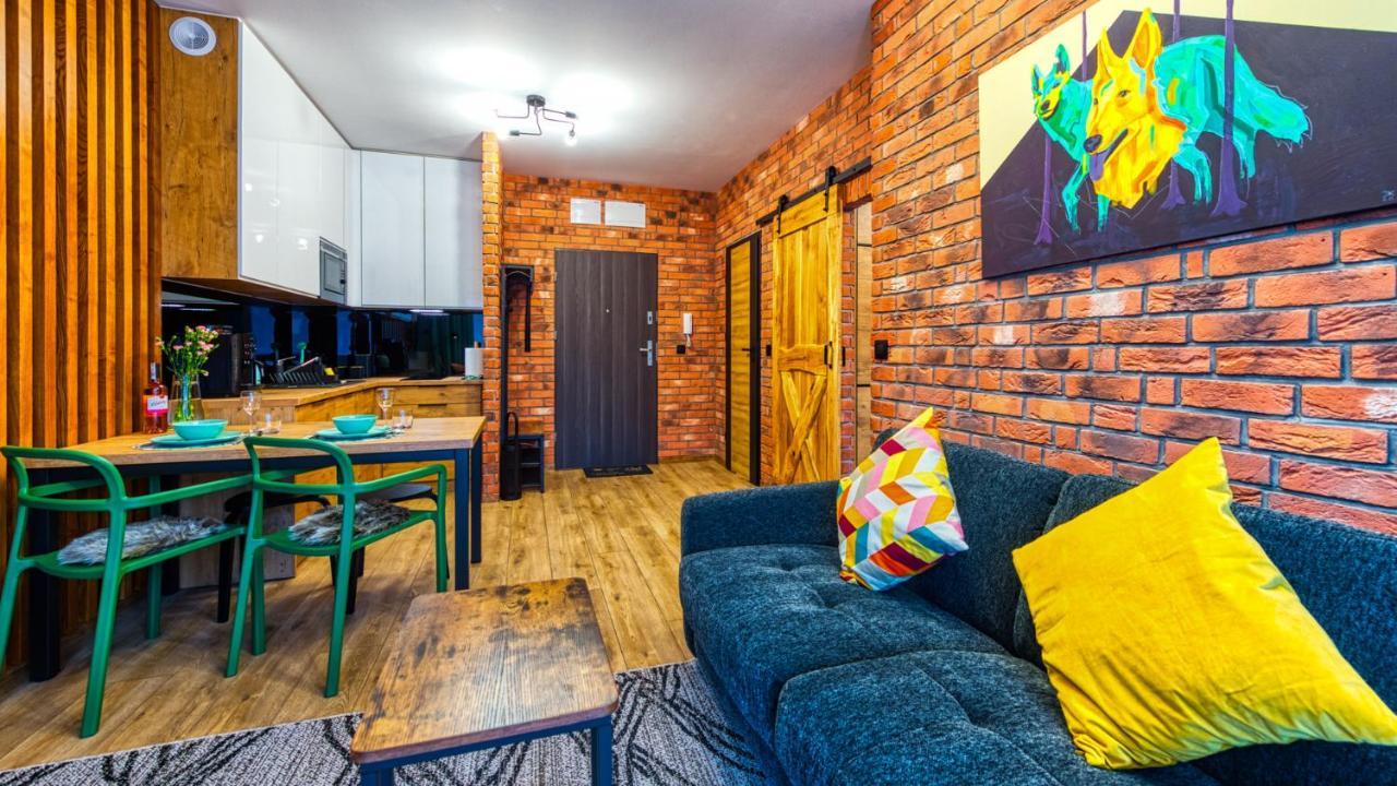 Apartament Bialy Wilk - 5D Apartamenty Swieradow-Zdroj Luaran gambar