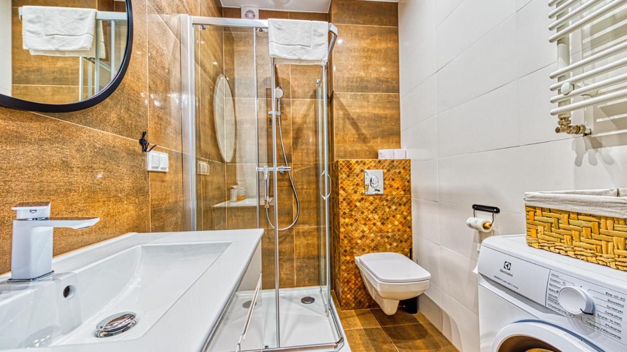 Apartament Bialy Wilk - 5D Apartamenty Swieradow-Zdroj Luaran gambar